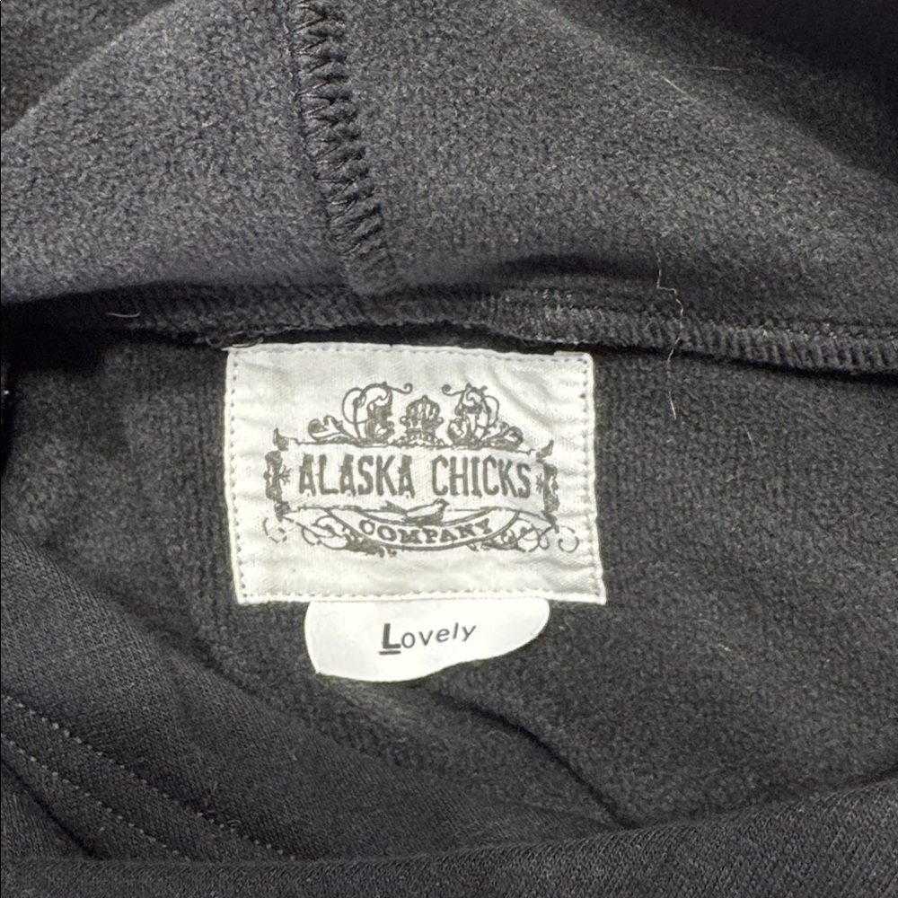 Alaska Chicks Double Layer Hoodie - Picture 6 of 6